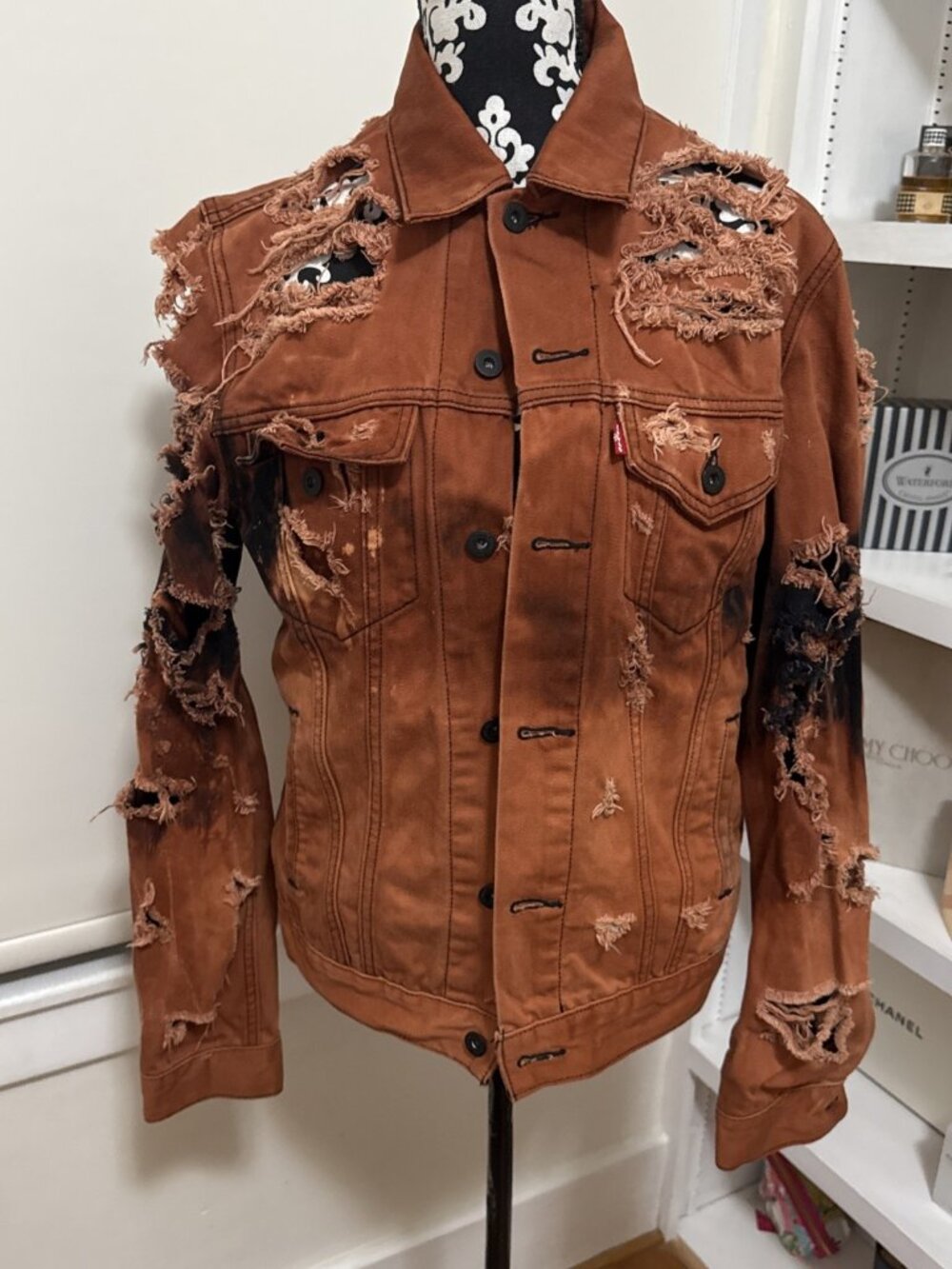 Y2K Levis Rust Black Denim Trucker Punk Thrashed  Jacket Grunge Hip-Hop M